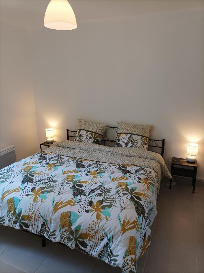 O'Couvent - Appartement 80M2 - 2 Chambres - A331 سالين- ليه-بان المظهر الخارجي الصورة