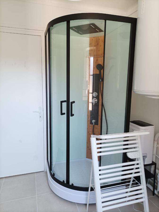 O'Couvent - Appartement 80M2 - 2 Chambres - A331 سالين- ليه-بان المظهر الخارجي الصورة