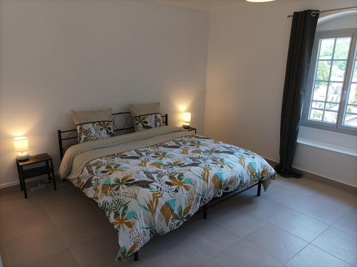 O'Couvent - Appartement 80M2 - 2 Chambres - A331 سالين- ليه-بان المظهر الخارجي الصورة